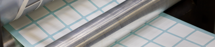 Blanco-etiketten-op-rol-ONE2ID